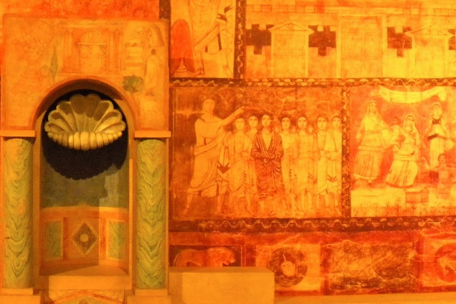 Frescoes from Dura-Europos synagogue